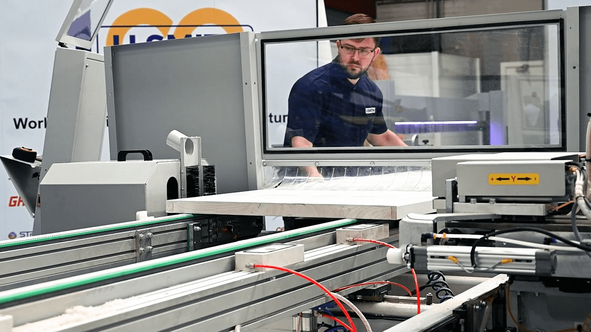 CNC Woodworking Machinery Centres Banner Image