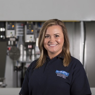 Linzi Edwards
