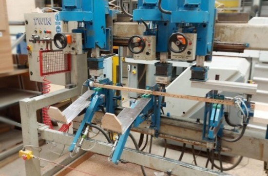 twin-engineering-3-head-vertical-rail-borer-1-rcRFJaSX4G.jpg