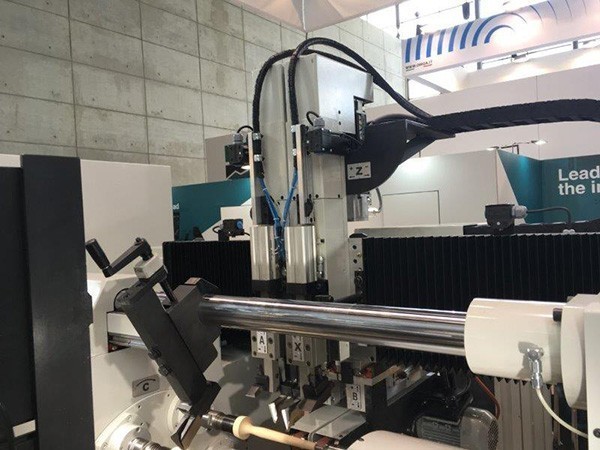 intorex-crm-rotary-cnc-lathe-3-NgNRa5Tkos.jpg