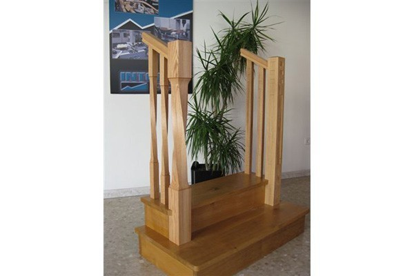 intorex-tmc-5-axis-cnc-machining-centre-for-producing-shaped-turned-table-chair-legs-sofa-feet-stair-parts-and-other-solid-wood-components-8-U1De0BDJcM.jpg