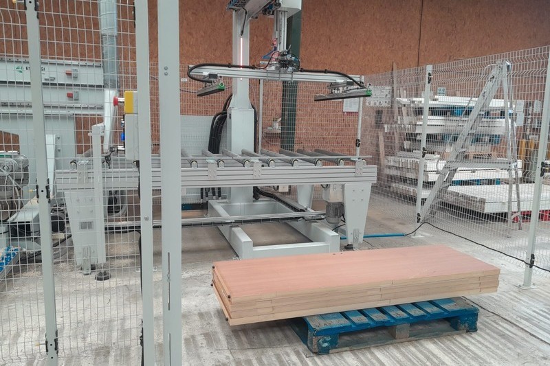 Automatic Loader And Unloader